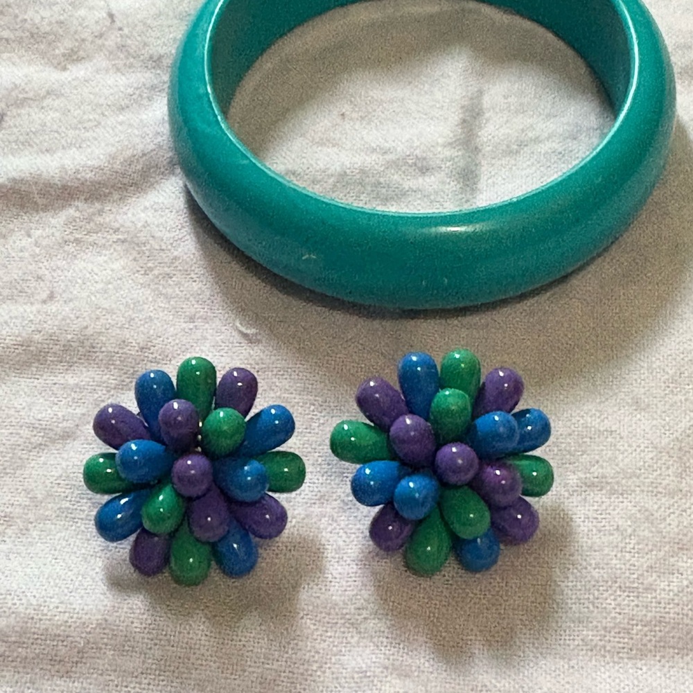 Vintage Beaded Earrings and Bracelet Set
